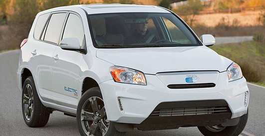 Японцы создали электрический кроссовер (фото, видео)