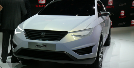На автосалоне в Женеве показали молодежный кроссовер Seat
