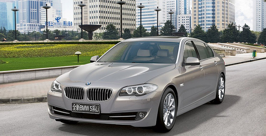 BMW дарит китайцам подзаряжаемый гибрид