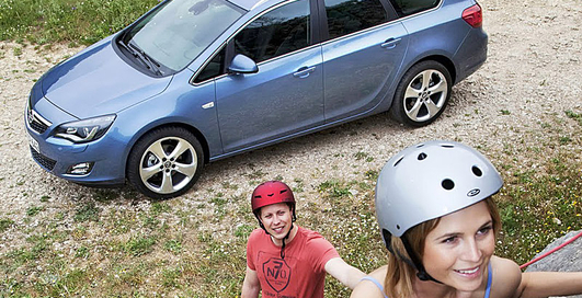 Opel представит на SIA 2011 две новинки