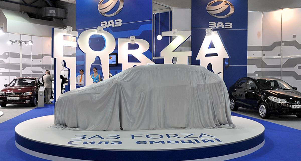 Новый ЗАЗ Forza дебютировал на SIA 2011 (фото, видео)