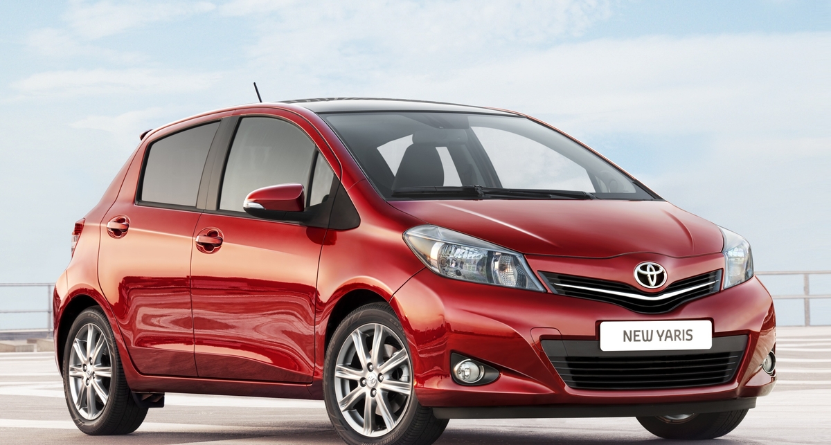 Toyota представила свою новинку во всей красе (фото)