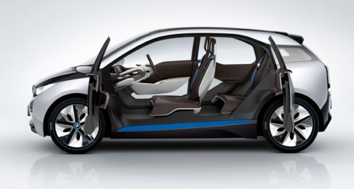 BMW показала два самых современных концепта (фото)