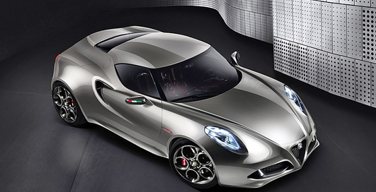 Alfa Romeo покроет свою новинку жидким металлом (фото)
