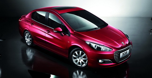 Peugeot сделает из популярного хэтчбека седан