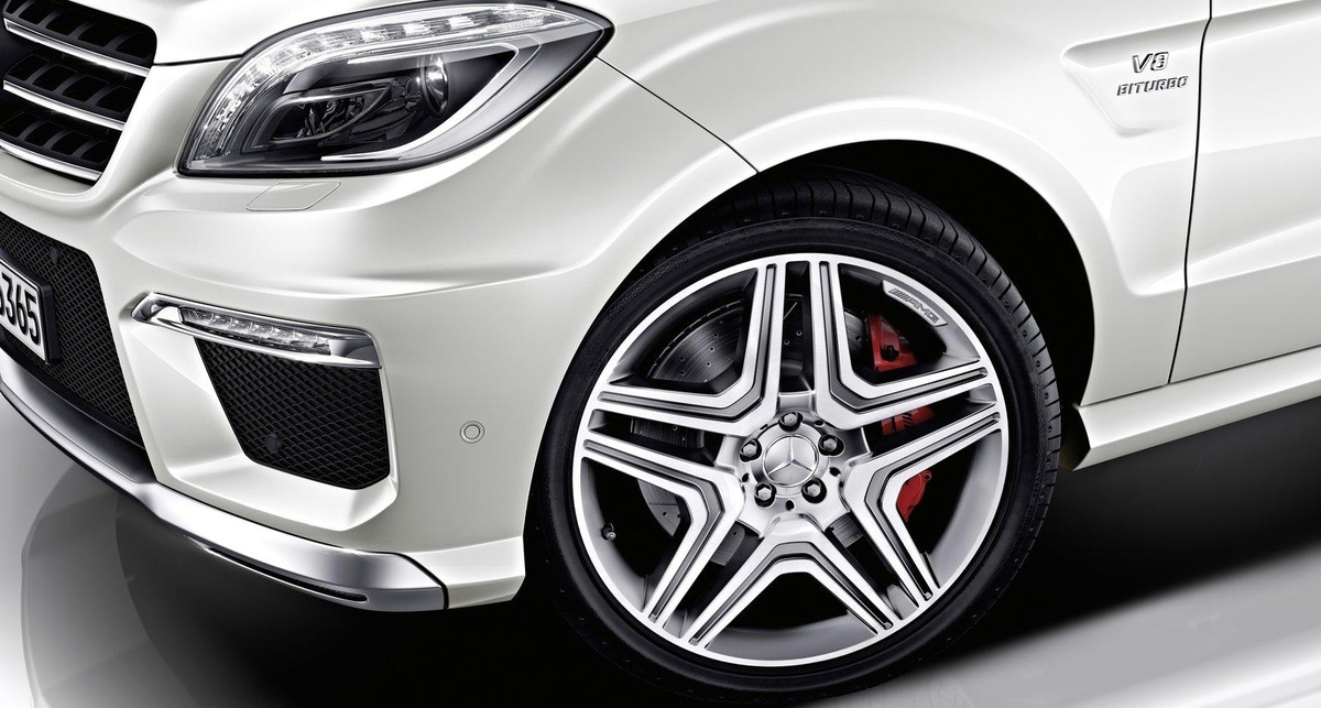 Новый Mercedes-Benz ML получил сверхмощную версию (фото)