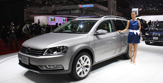 "Внедорожный" VW Passat приедет в Украину в апреле