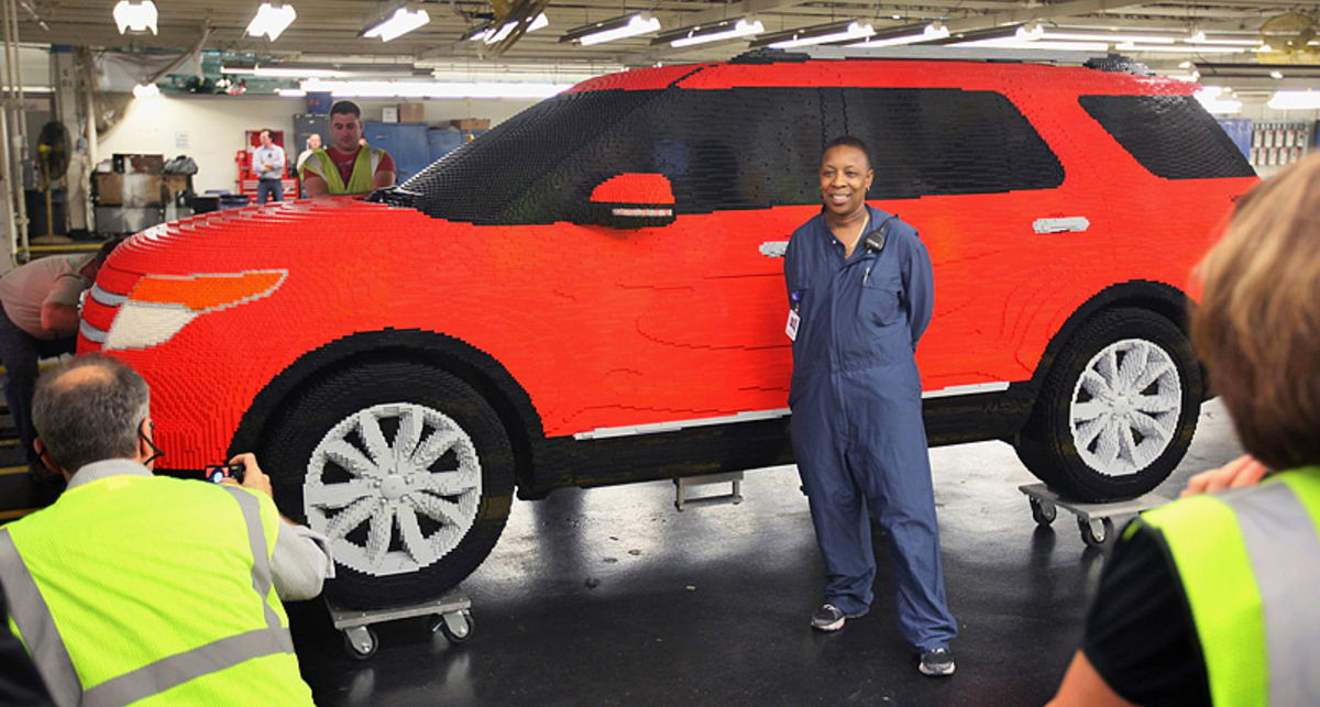 Внедорожник Ford собрали из конструктора Lego  (фото, видео)