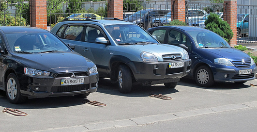 Как уберечь машину от солнца?