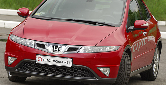 Тест-драйв Honda Civic 5d: летает, но низко