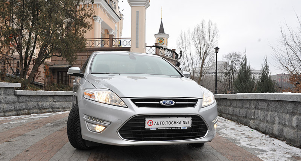 Тест-драйв Ford Mondeo: индивидуальность массовой модели