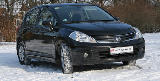 Тест-драйв Nissan Tiida: на "лицо" обычная, уютная внутри