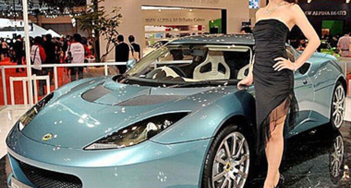 Названы лучшие автоновинки 2011 года (фото)
