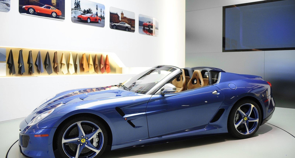 Вся компания Ferrari поработала на одного человека (фото)