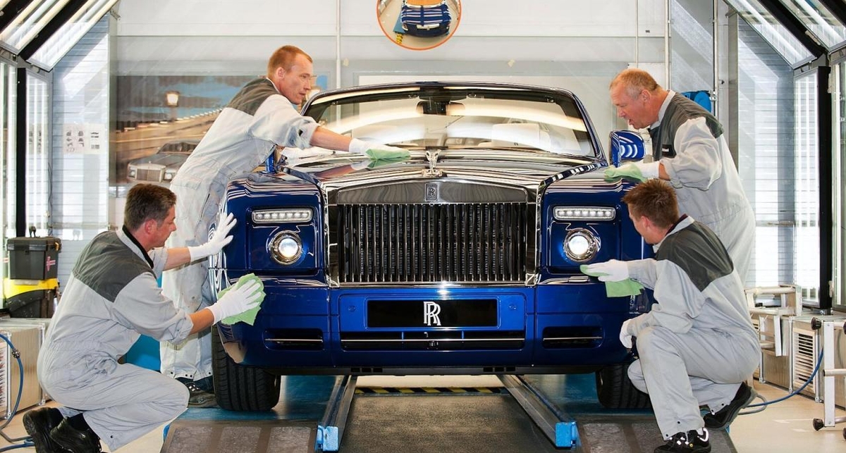 Британцы представили самый роскошный Rolls-Royce (фото)