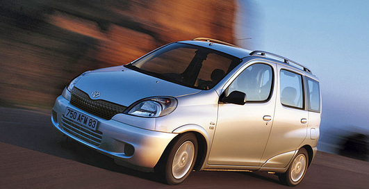 ТОП-10 лучших авто по отзывам владельцев