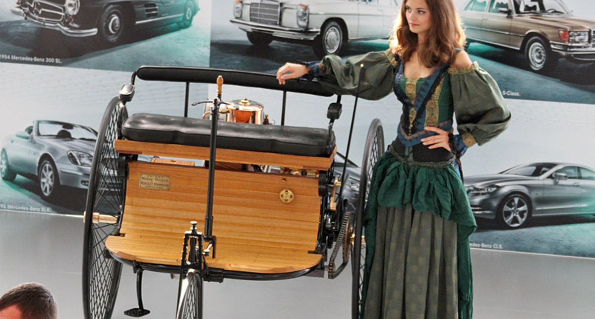 В Киеве показали первый и самый экзотичный Mercedes (фото)