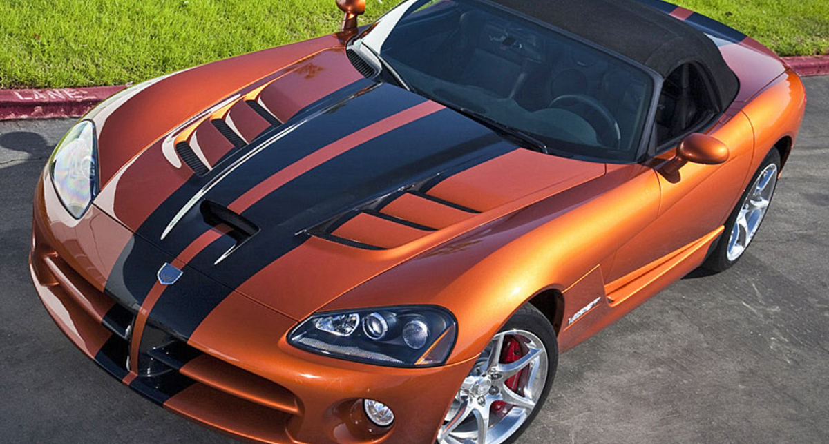 Серийный Dodge Viper обошел Lexus LFA в Нюрбургринге