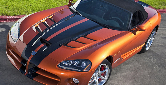 Серийный Dodge Viper обошел Lexus LFA в Нюрбургринге