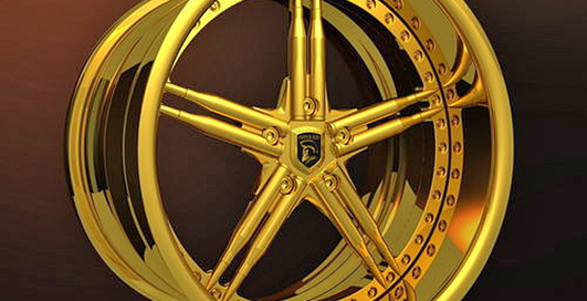 Латвийцы готовы шокировать мир золотым внедорожником