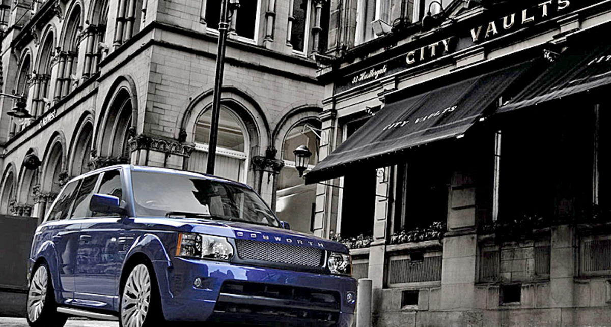 На Range Rover установили мотор спорткара