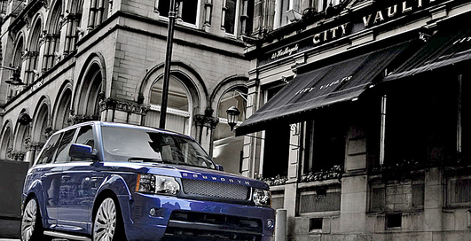 На Range Rover установили мотор спорткара