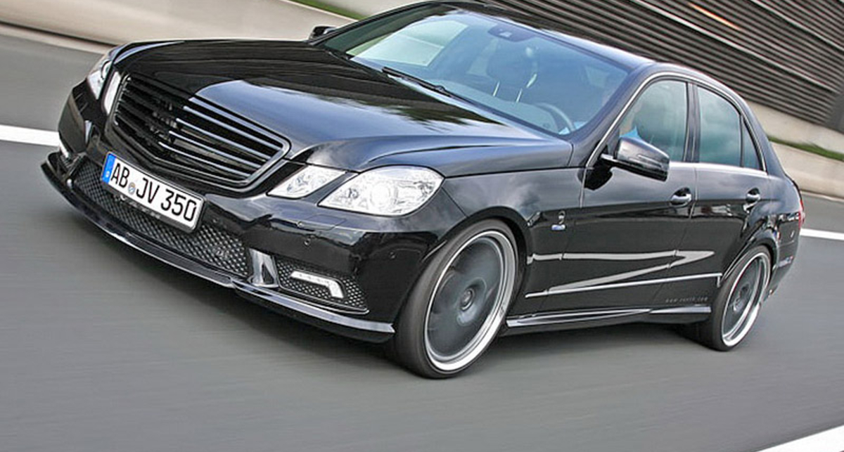 Бизнес-седан превратили в спорткар (фото)