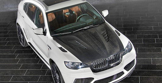 BMW X6 M получил "лицо бульдога" (фото)