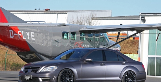 Немецкие тюнеры превратили "Мерседес" в самолет (фото)