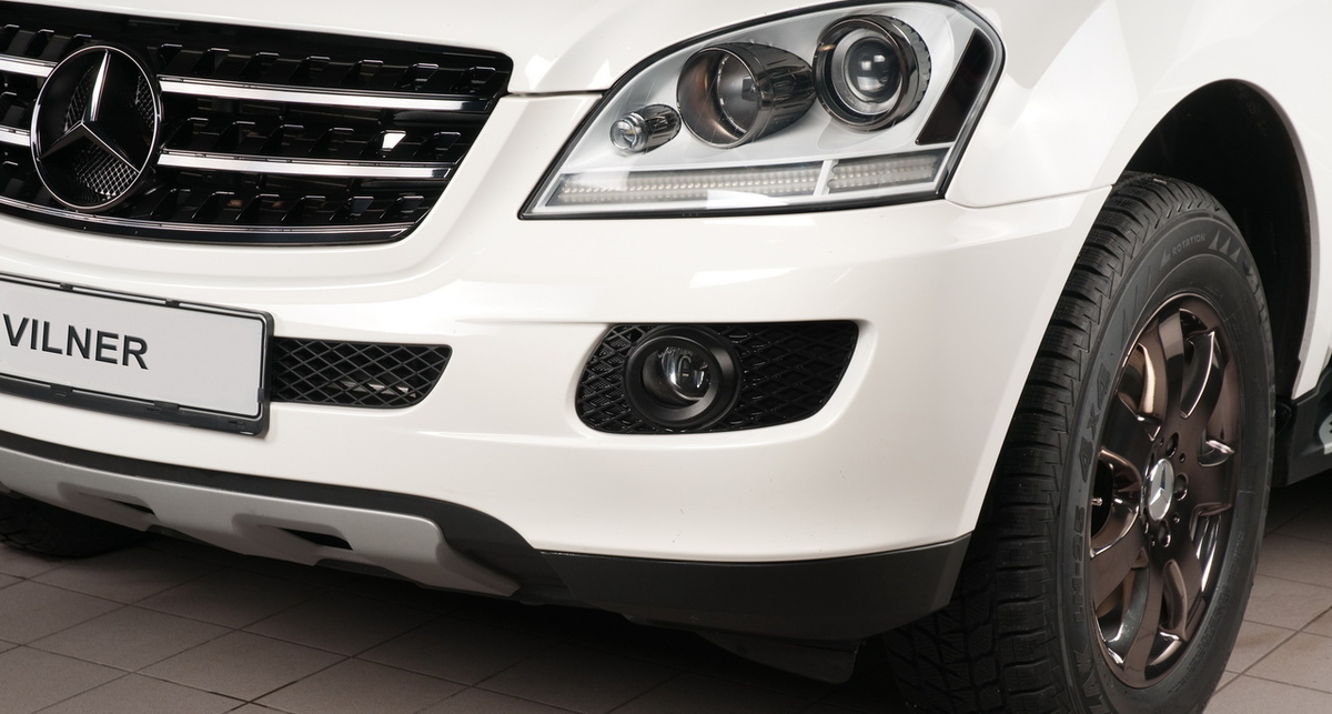 Тюнеры представили авто с фарами ручной работы (фото)