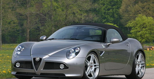 Один из самых красивых автомобилей стал очень мощным (фото)