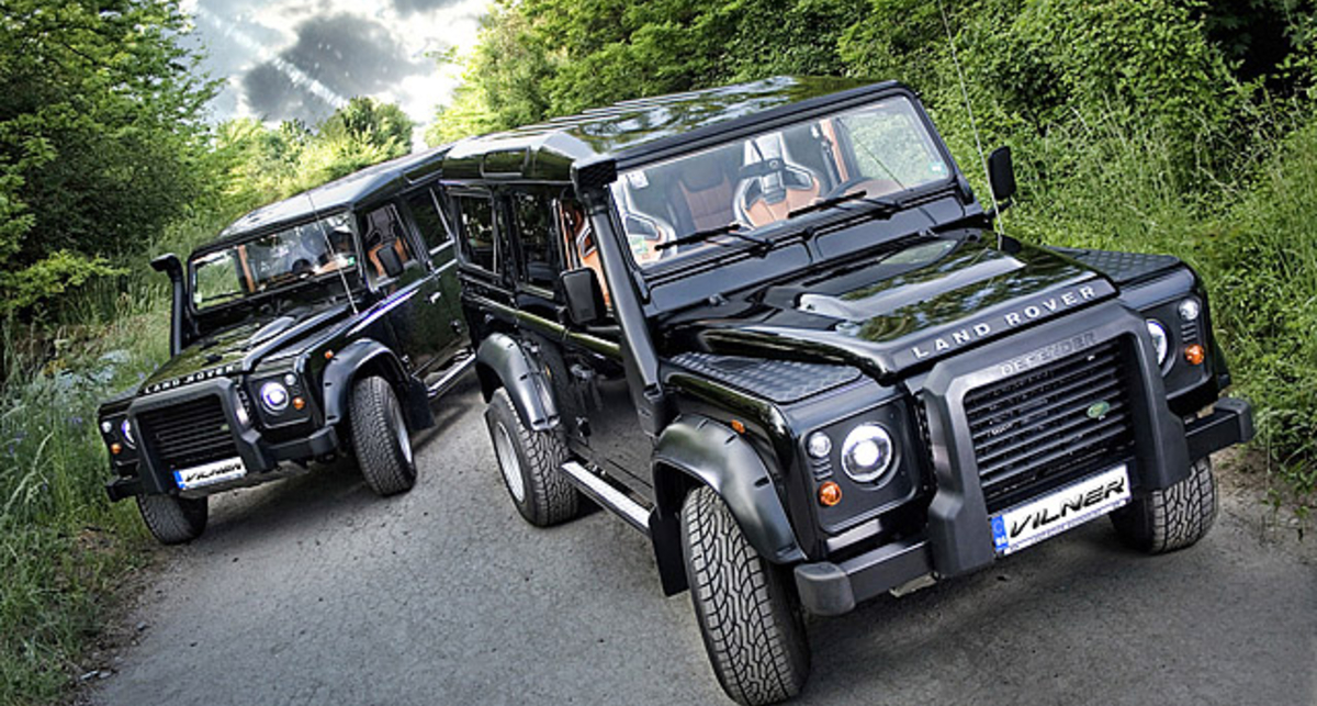 Land Rover Defender 