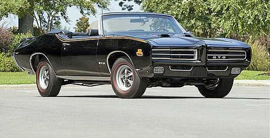 Уникальный кабриолет продадут с аукциона