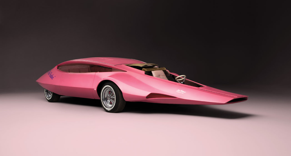 Машину Розовой Пантеры и автомобиль 