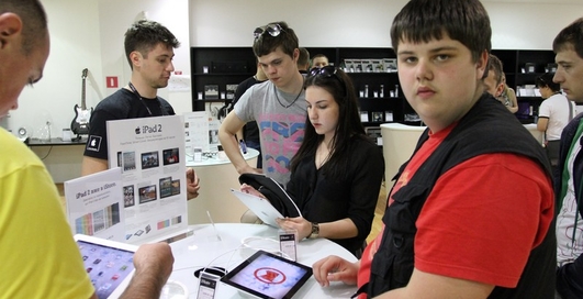 Презентация iPad 2 в Украине не вызвала ажиотажа (фото, видео)