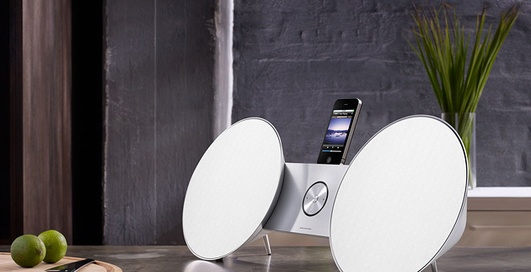 Bang & Olufsen BeoSound 8 - неприлично дорогой гаджет для iPhone (фото)
