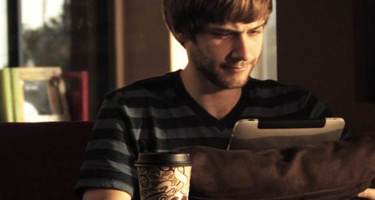 ePillow - мягкий и приятный аксессуар для iPad (фото, видео)