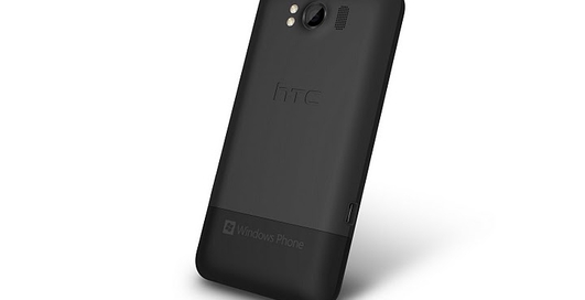 HTC представила новые смартфоны Titan и Radar (фото)