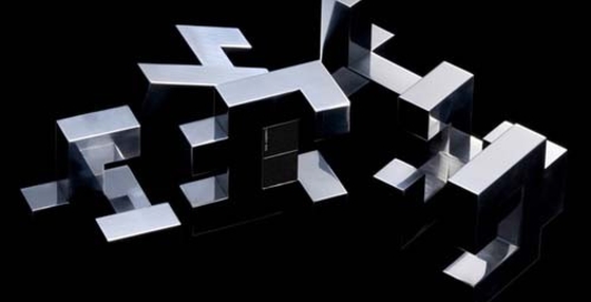 Флешка-головоломка стоит $10 тыс.