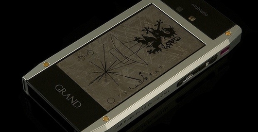 Mobiado представляет космический телефон