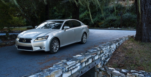 Новое поколение Lexus GS - фронтальная революция