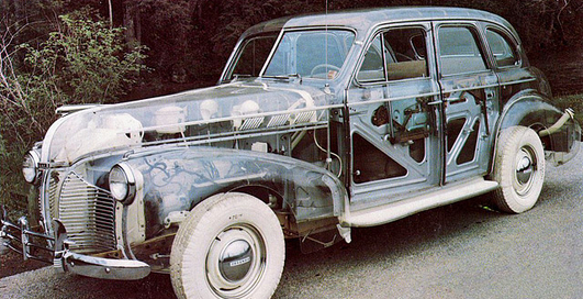 По дорогам США колесит прозрачный автомобиль