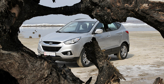 Тест-драйвы апреля: фото за кадром