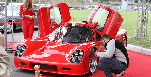 Столичное автошоу-2011 порадовало поклонников авто-экзотики (фото)