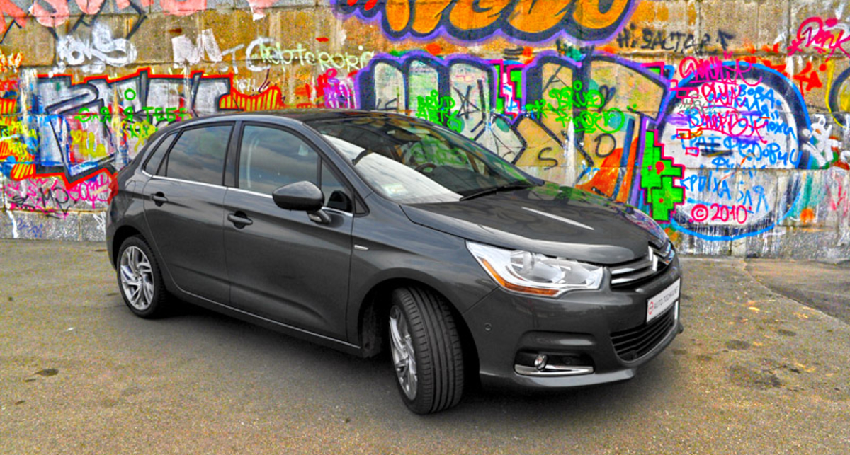 Тест-драйвы октября: фото за кадром