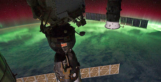 Ночная Земля из космоса: красота для избранных (фото)