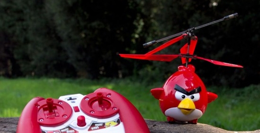 Для фанов Angry Birds сделали вертолет за $50 (фото, видео)