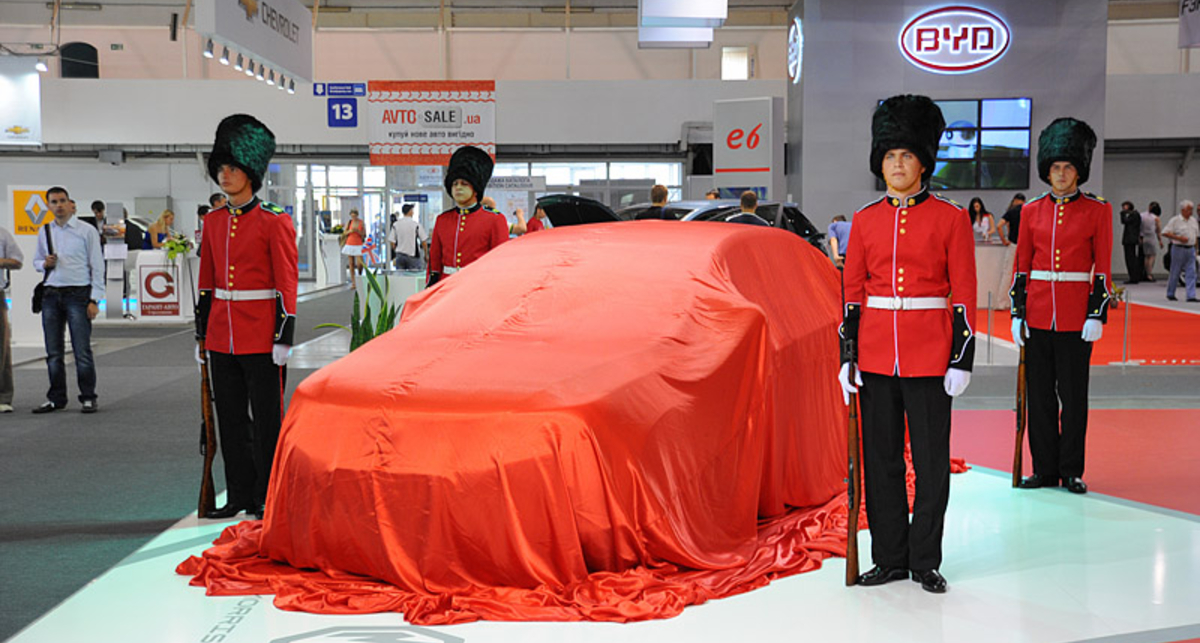 SIA 2012: MG 350 приехал покорять Украину (фото)