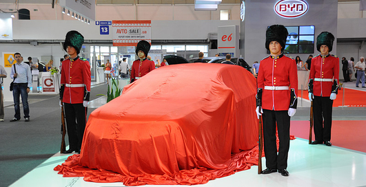 SIA 2012: MG 350 приехал покорять Украину (фото)