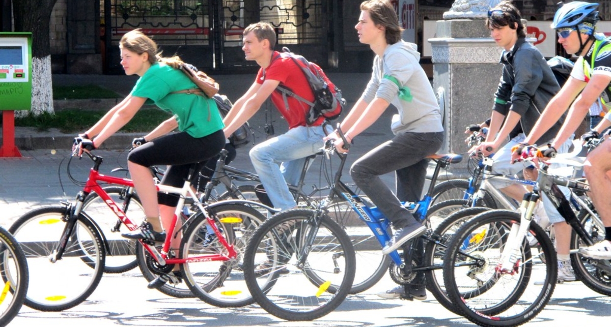 Велосипедисты наступают! (фото)